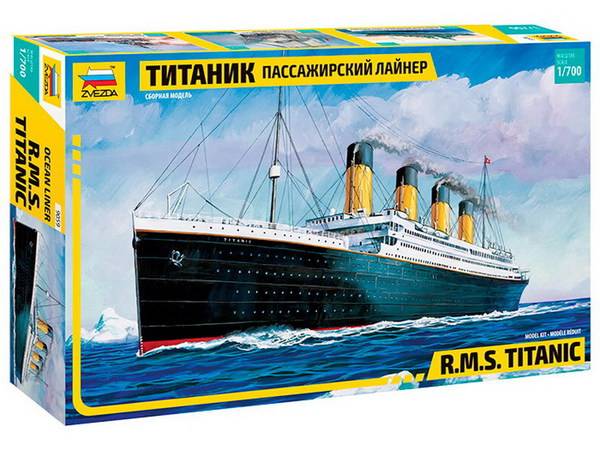 Пассажирский лайнер "Титаник" модель Zvezda 9059з