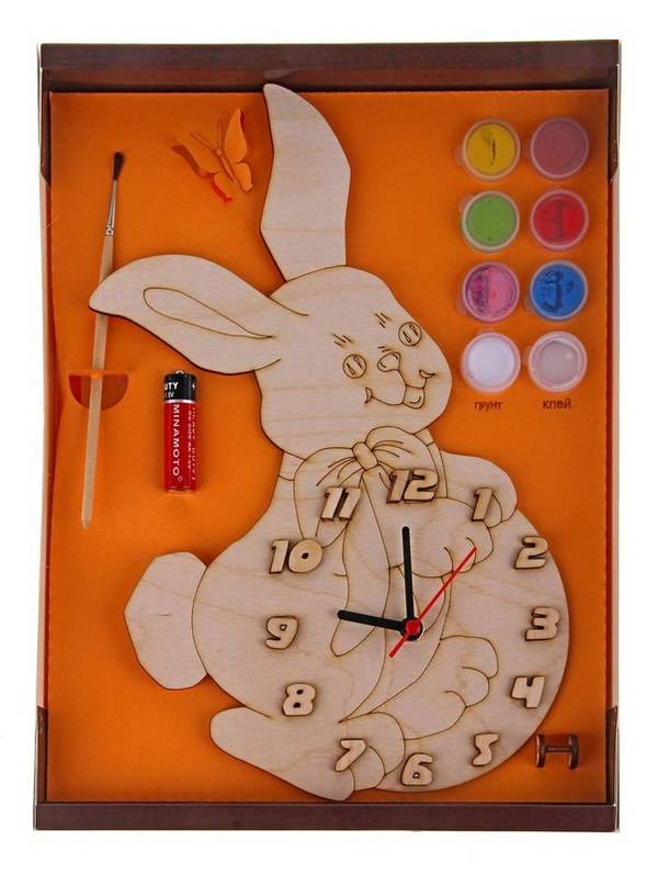 Часы с циферблатом под роспись "Зайка" с красками Бэмби ДНИ117