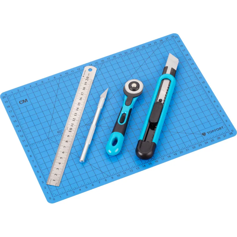 Набор д/вырезания Topfort A4, нож макет, нож 9 мм, нож рол 18мм, лин 2175523 A4