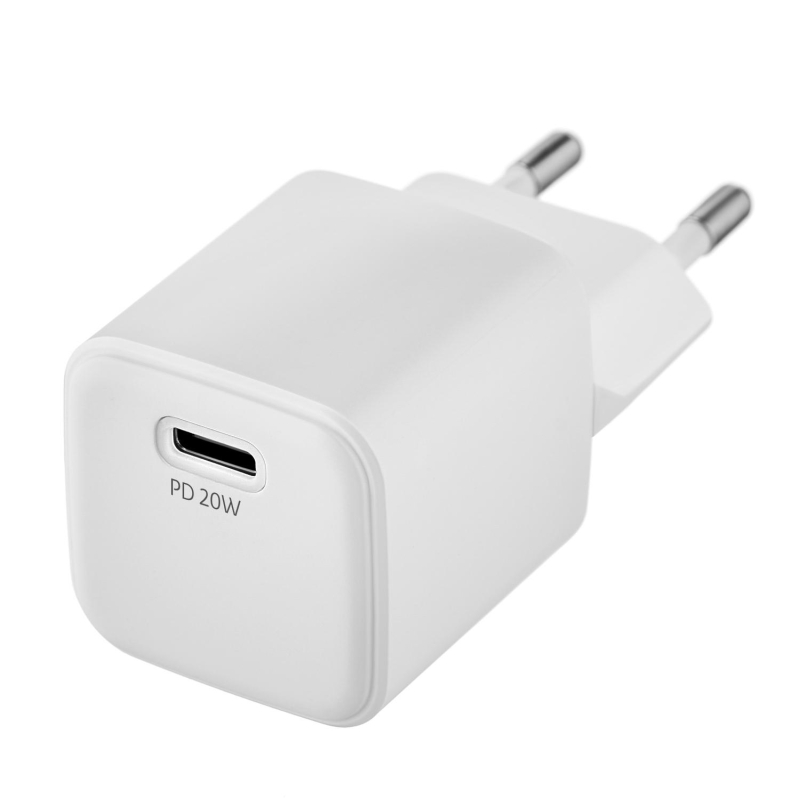 Адаптер питания uBear Select Wall charger 20W, бел, USB-C (WC20WH01-AD) 1560219