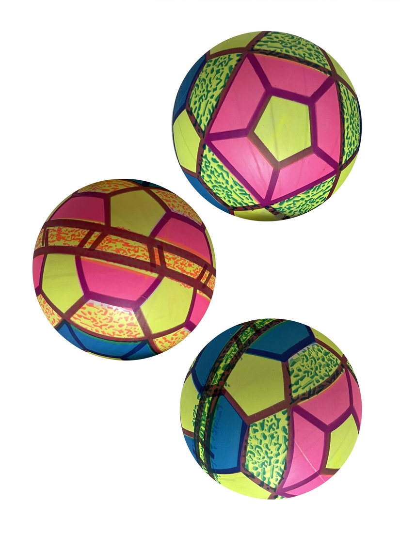 Мяч детский флуоресцентный Яркий Футбол, ПВХ, 22 см.в асс. Moby Kids 649203