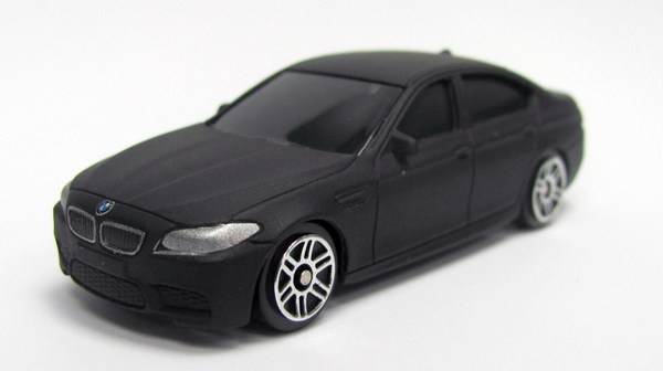 1:64 BMW M5, черный, металлическая машинка Uni Fortune 344003SM