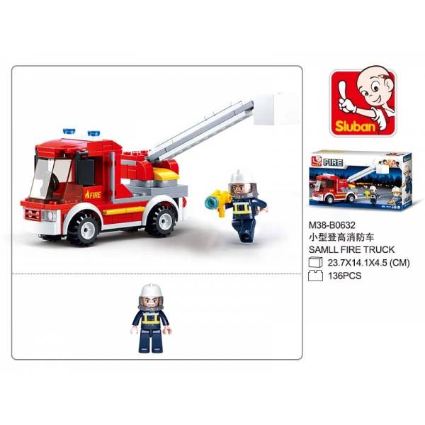 Конструктор пластмассовый пожарная машина с фигуркой, 136 деталей Sluban M38-B0632