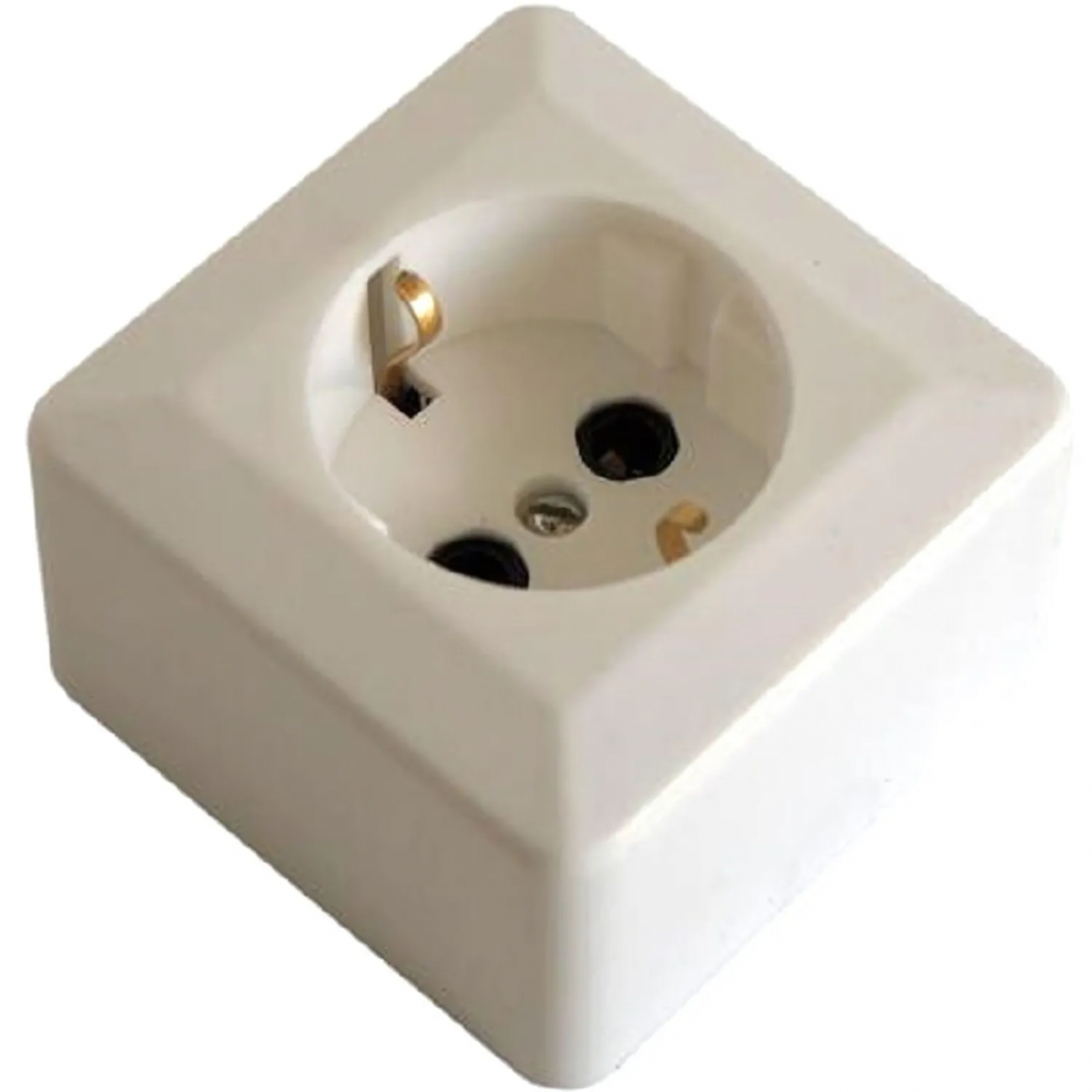 Розетка одноместная открытой установки с заземл РА 16-102, 16А, IP20 Свет 1356872 EV0310-0005