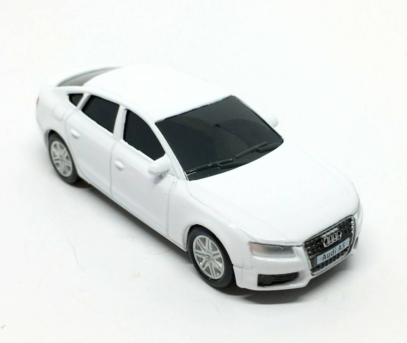 1:64 Машина металлическая RMZ City AUDI A5, цвет белый Uni-Fortune 344012S-WH